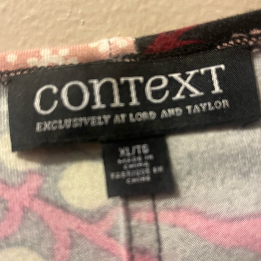 Context Floral Dress with Pink and Black Accents, bright geometric stretch. - Picture 3 of 4